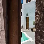 Athinais Mansion * Megalochori (Santorini)