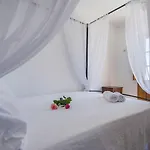 Athinais Mansion Villa Megalochori (Santorini)