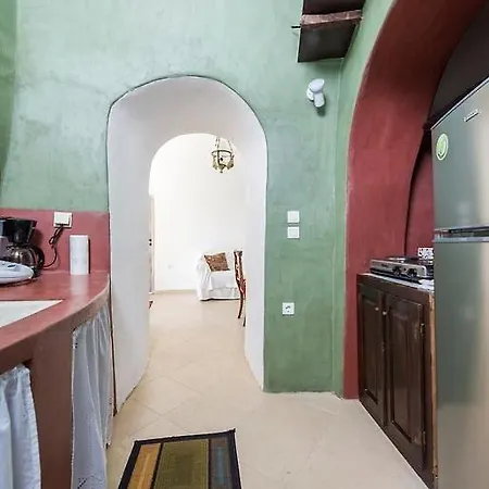 Athinais Mansion *