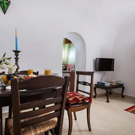 Athinais Mansion Villa Megalochori (Santorini)