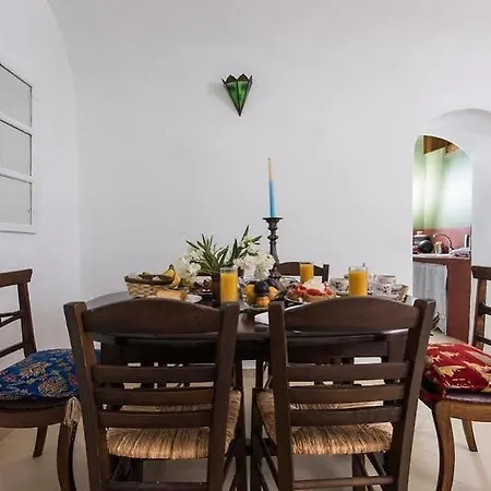 Athinais Mansion Villa Megalochori (Santorini)