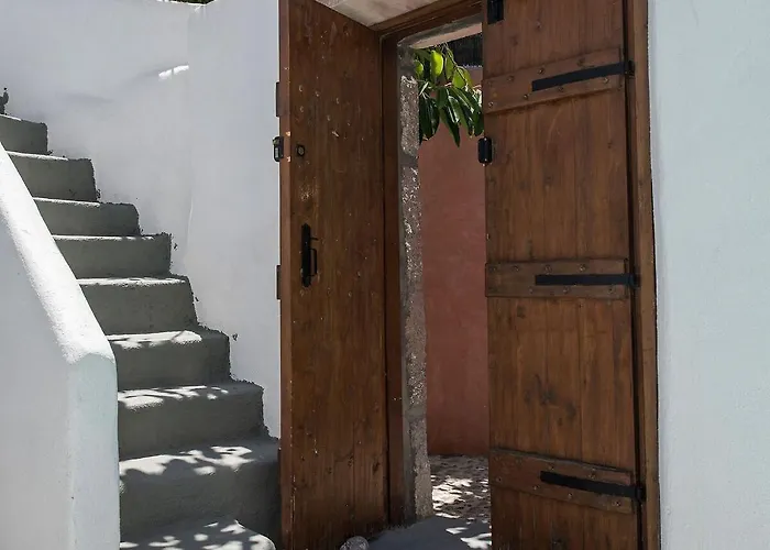 فيلة Athinais Mansion *