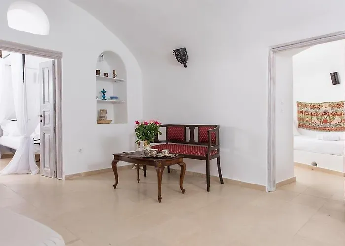 فيلة Athinais Mansion *